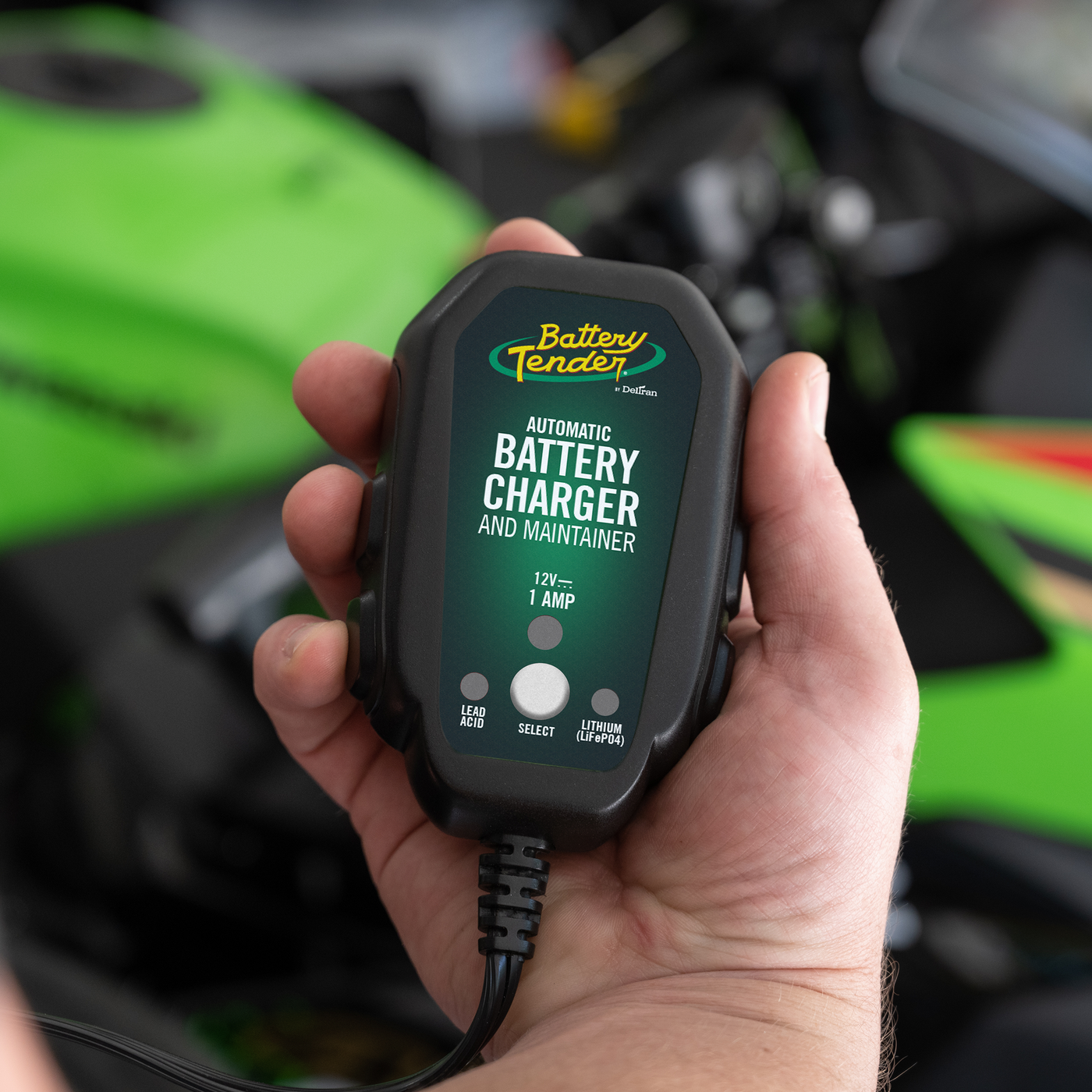 Battery Tender 12V 800M Amp Weather Resistant Battery Charger (022-0150-DL-WH)