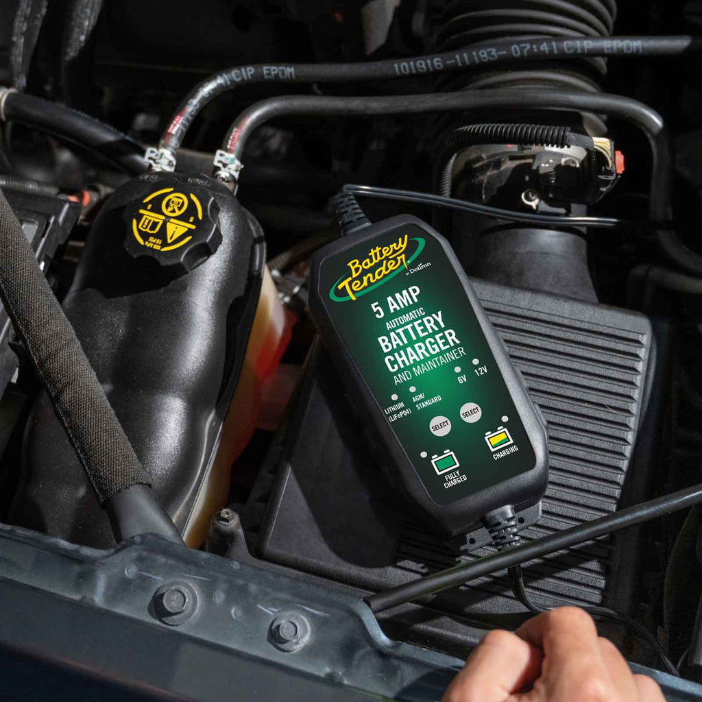 Battery Tender 12V 5 Amp Battery Charger (022-0186G-DL-WH)